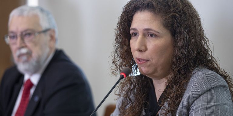 Medida provisória vai transformar 13 mil cargos vagos em quase 9 mil – Artigo de Exemplo